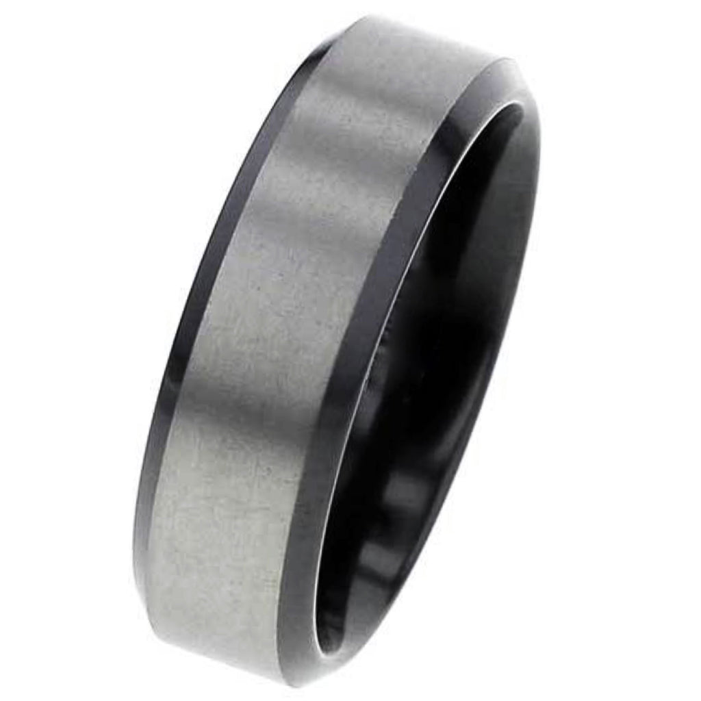 Natural Zirconium Ring with Black Bevelled Shoulders